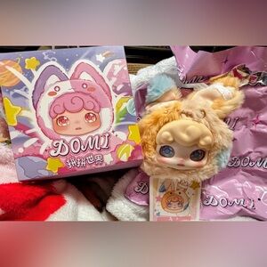 Domi pinpin zipper pouch blind box